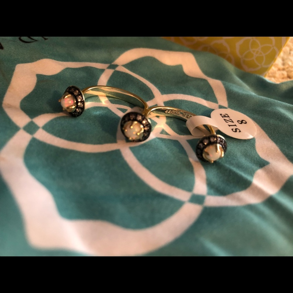 Kendra Scott ring